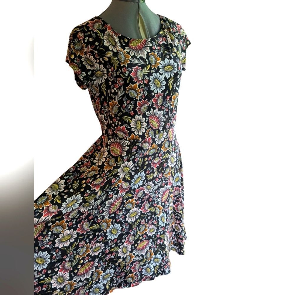 Ann Taylor LOFT Outlet Black Floral Print Dress‎ Women's Size 8 NWT Boho